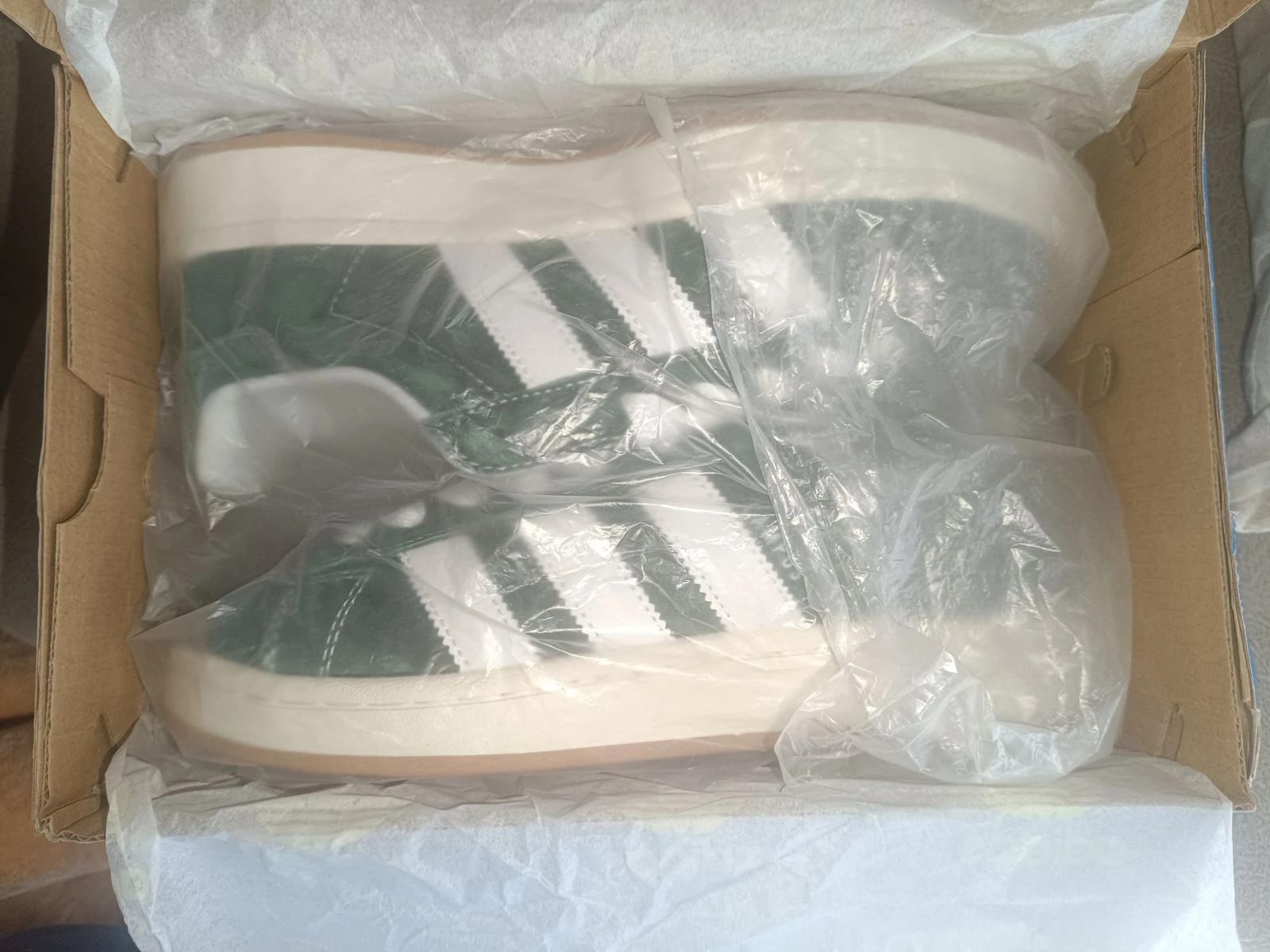 Adidas campus – photo 8